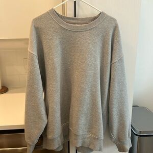 Aritzia tna cozy boyfriend crewneck gray size XL